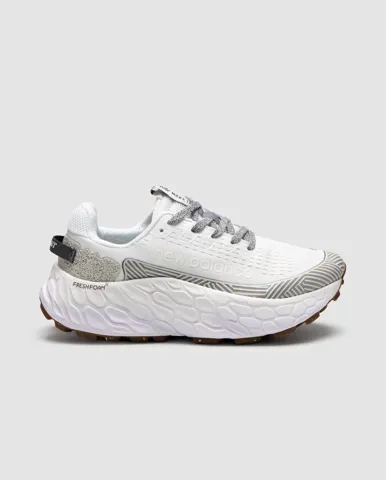 New Balance Fresh Foam x More Trail v3 White