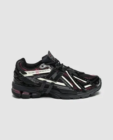 New Balance 1906a Dragon Berry/Black/Pink