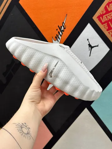 Nike Mind 001 Slide Sail