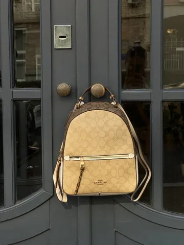 Coach Jordyn Backpak in Signature Canvas Beige/Gold [фірмовий пакет]