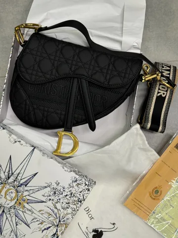 Christian Dior Saddle Bag in Ultra Matte Calfskin Black/Gold [коробка кришка-дно]