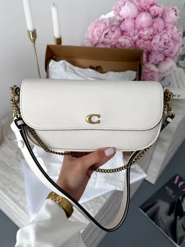 Coach Brook Flap Chain Milk/Gold [оригінальна коробка]