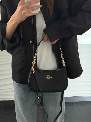 Coach Teri Shoulder Bag Black/Gold